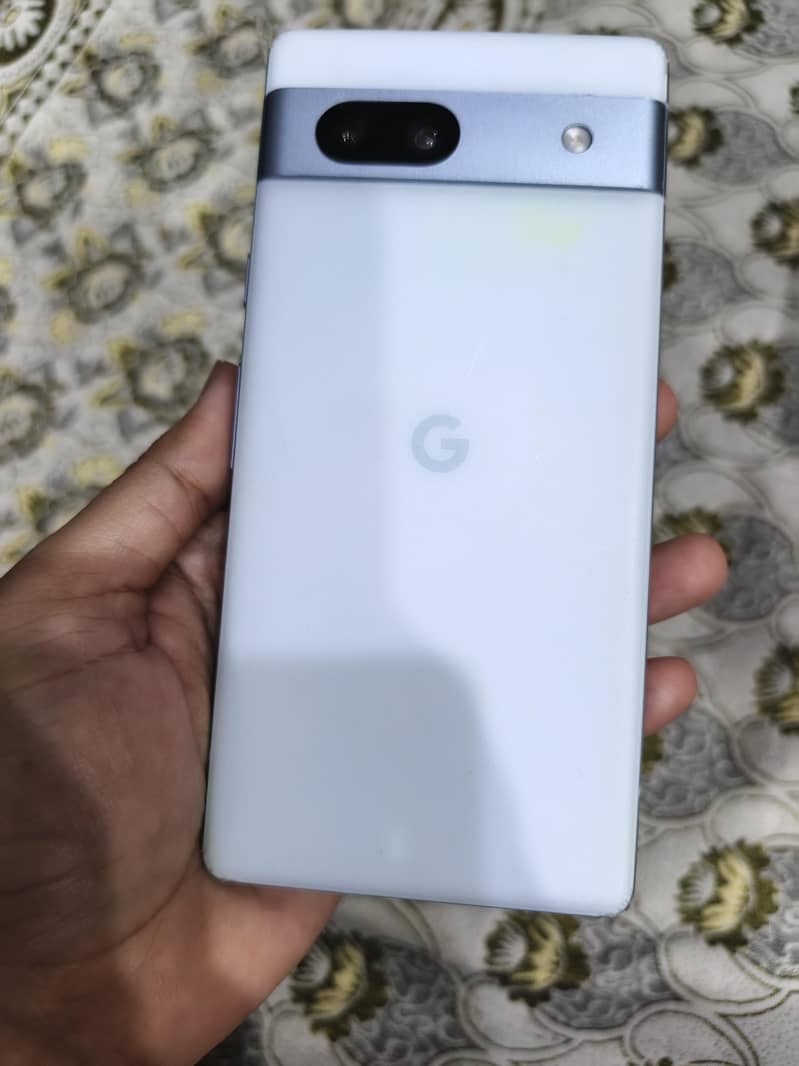 Google Pixel 7a 1