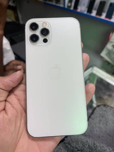 Apple iPhone 12 Pro