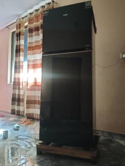 Haier Refrigerator HRF-438EPBW Black