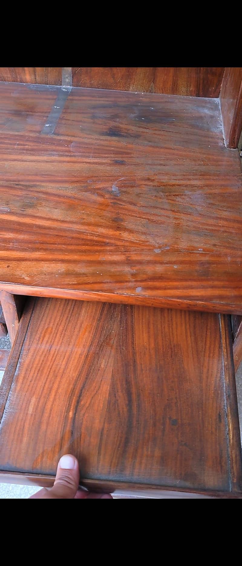 Computer table 3