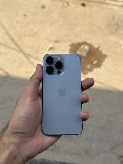 Apple iPhone 13 Pro jv