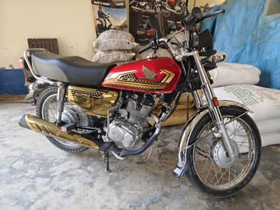CG 125 Special Edition (Gold) 2025