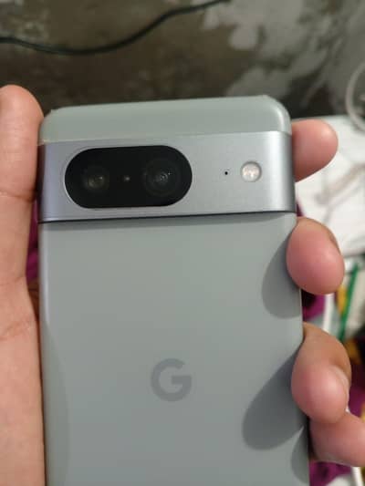 Google Pixel 8