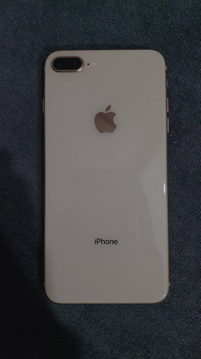 Apple iPhone 8 Plus 6