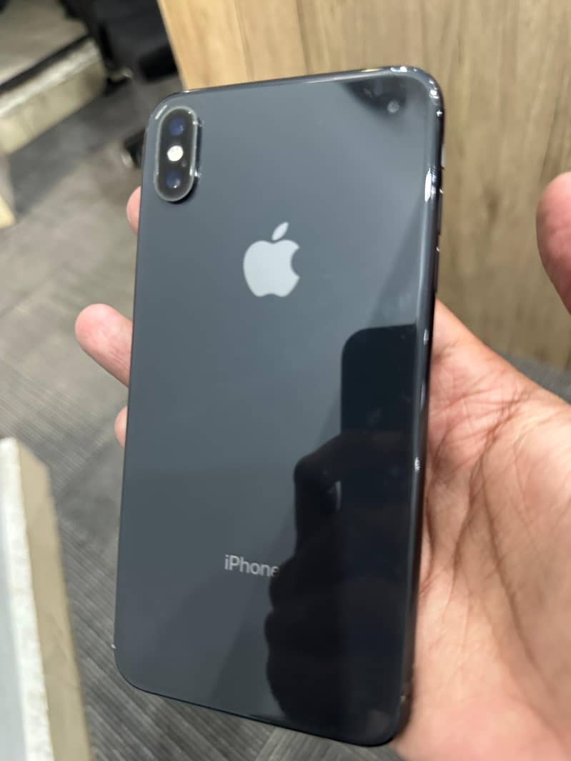 Iphone XS Max 4