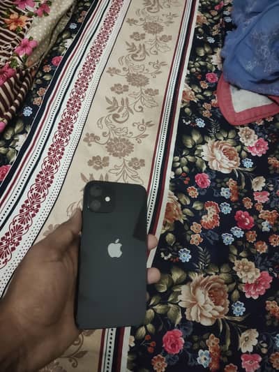 Apple iPhone 12