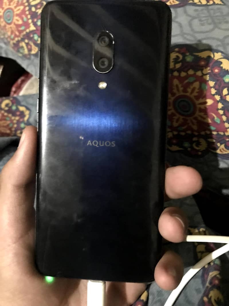 Sharp Aquos Zero 2 5
