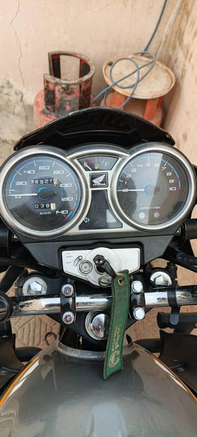 one handed bike cb150f