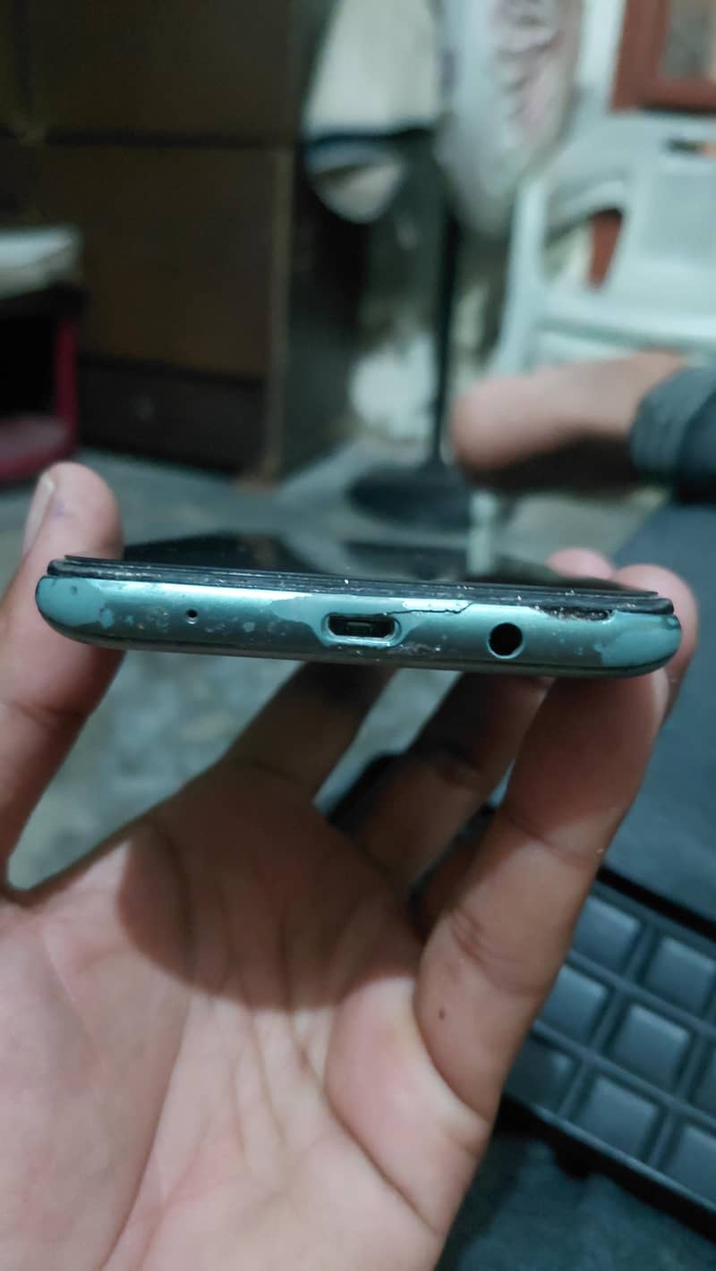 Tecno Spark 7 4