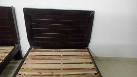 single bed for sale