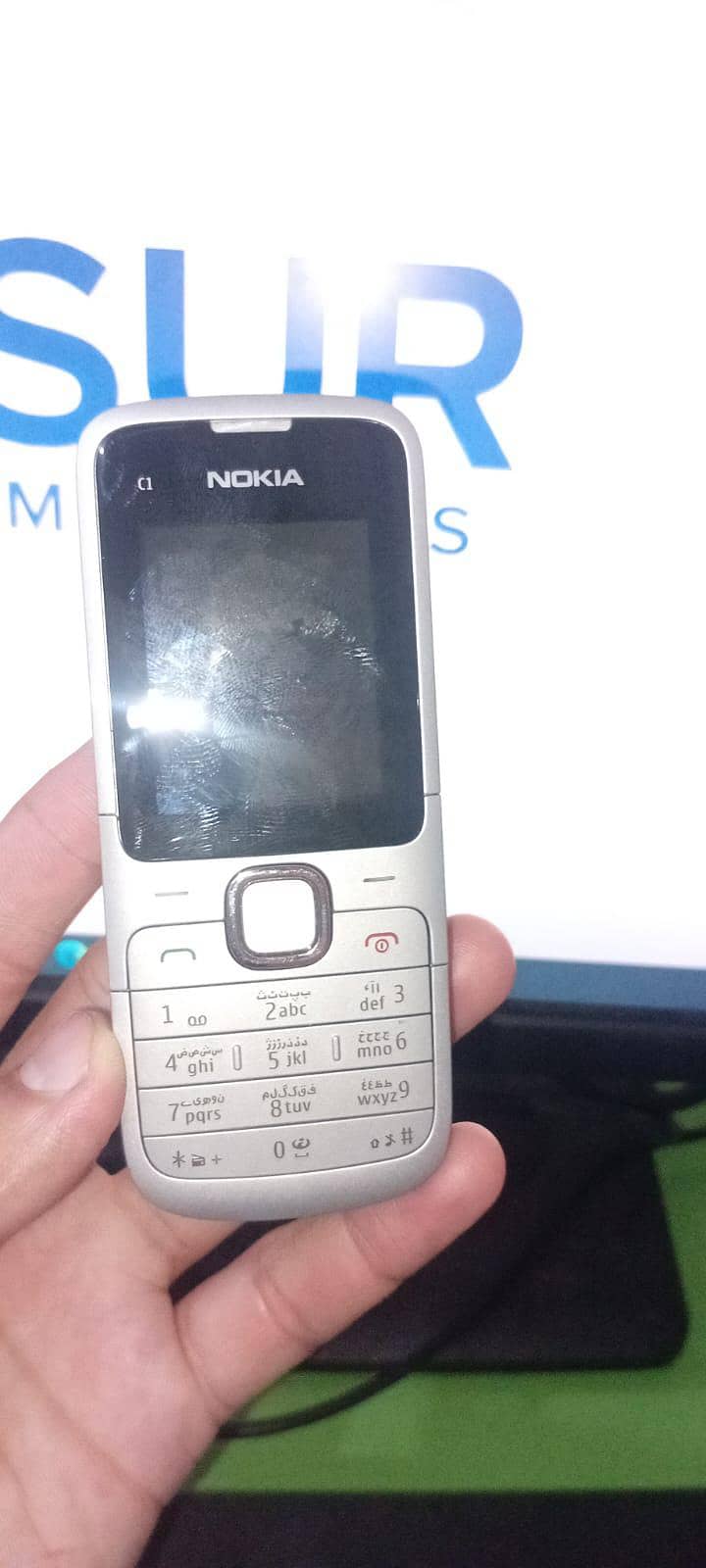 Nokia C1-01 4