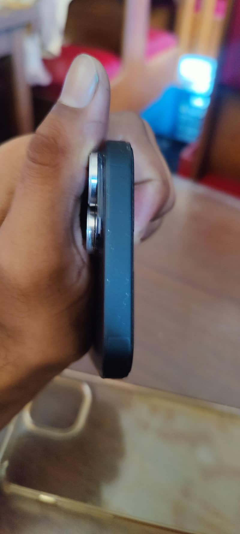 Apple iPhone 14 3