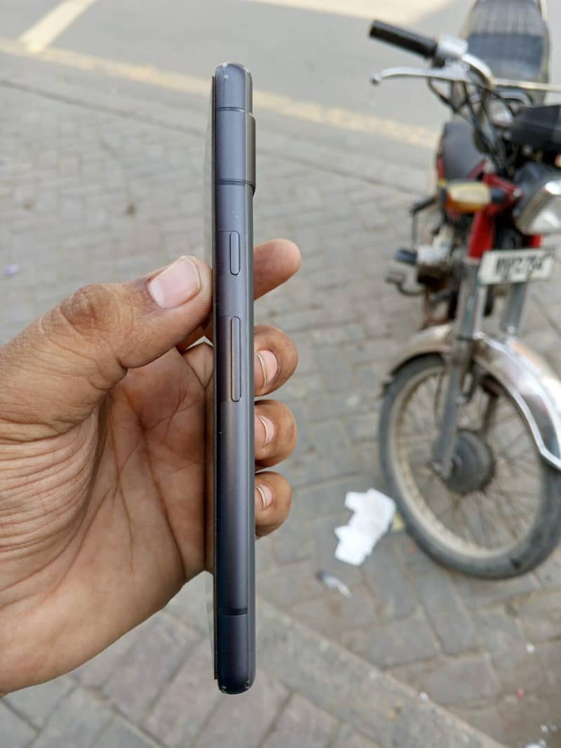 Google Pixel 7a 3