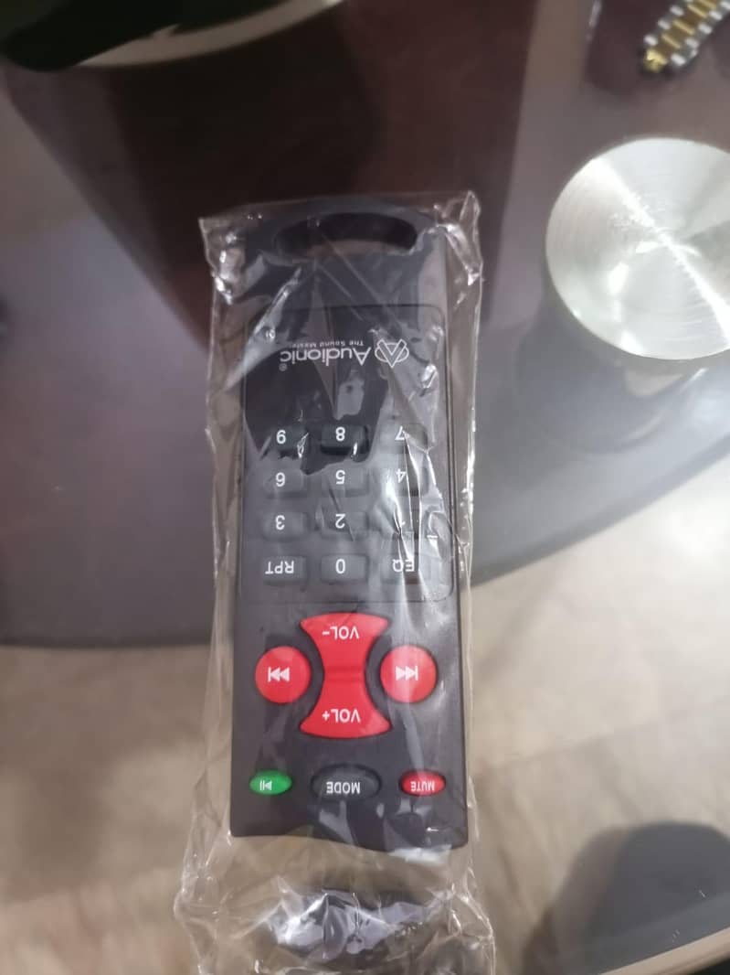 Audionic speaker 5