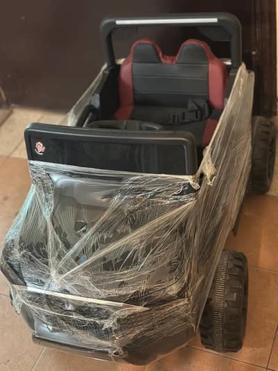 Kids jeep. newly purchased.  un used 0330 1980556
