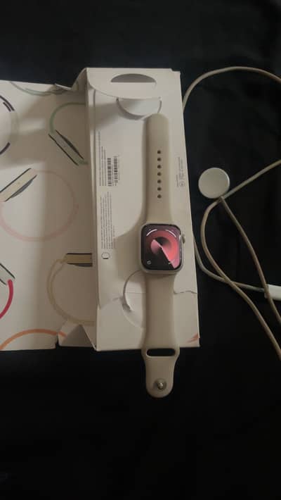 Apple Watch series 9 with original box n charger