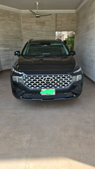 Hyundai Santa Fe Signature 2025 I Lahore registered