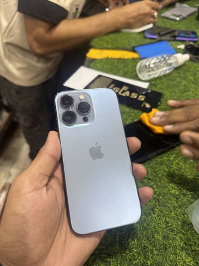 Apple iPhone 13 Pro