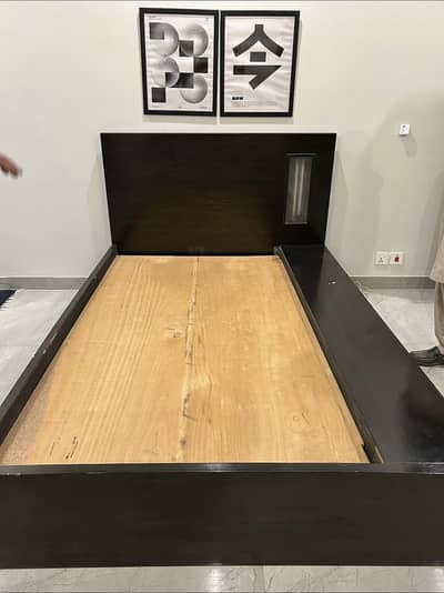 Single bed with 2 built in drawers and light