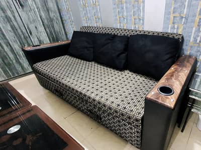 Sofa come bed (Queen size)