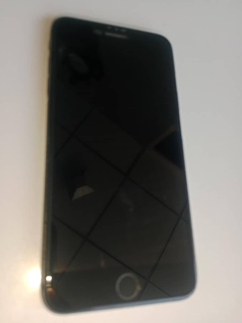 Apple iPhone 7 Plus 3