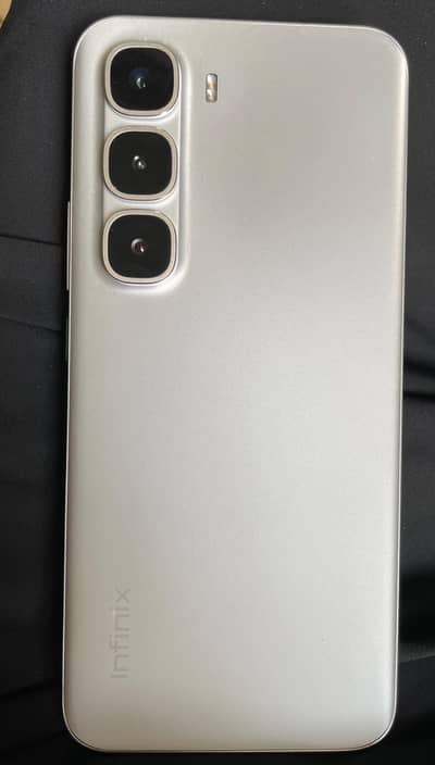 Infinix Hot 60 Pro +
