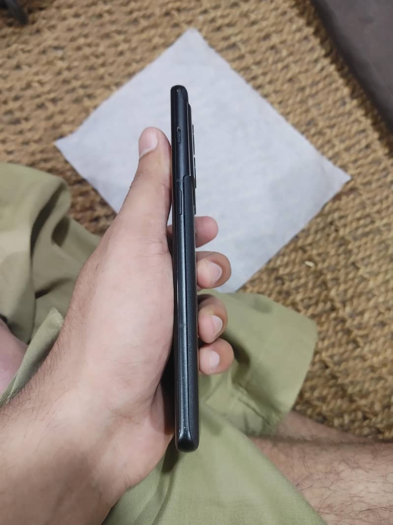 One Plus 10 Pro 1