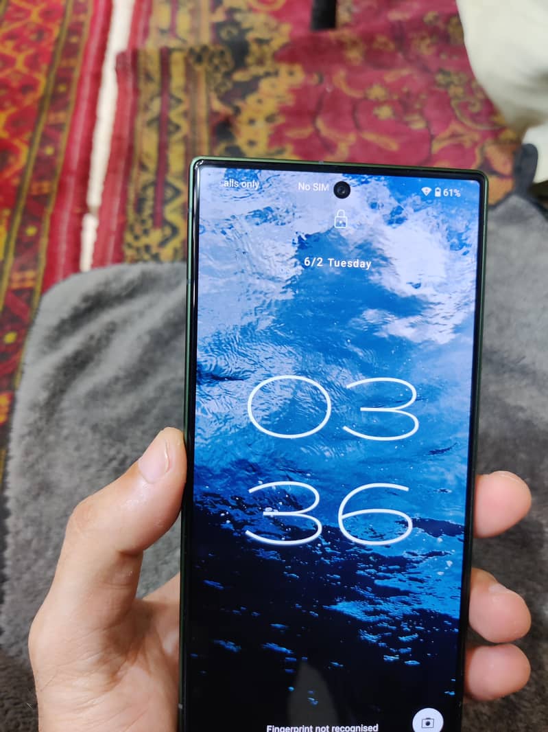Sharp Aquos R9 2