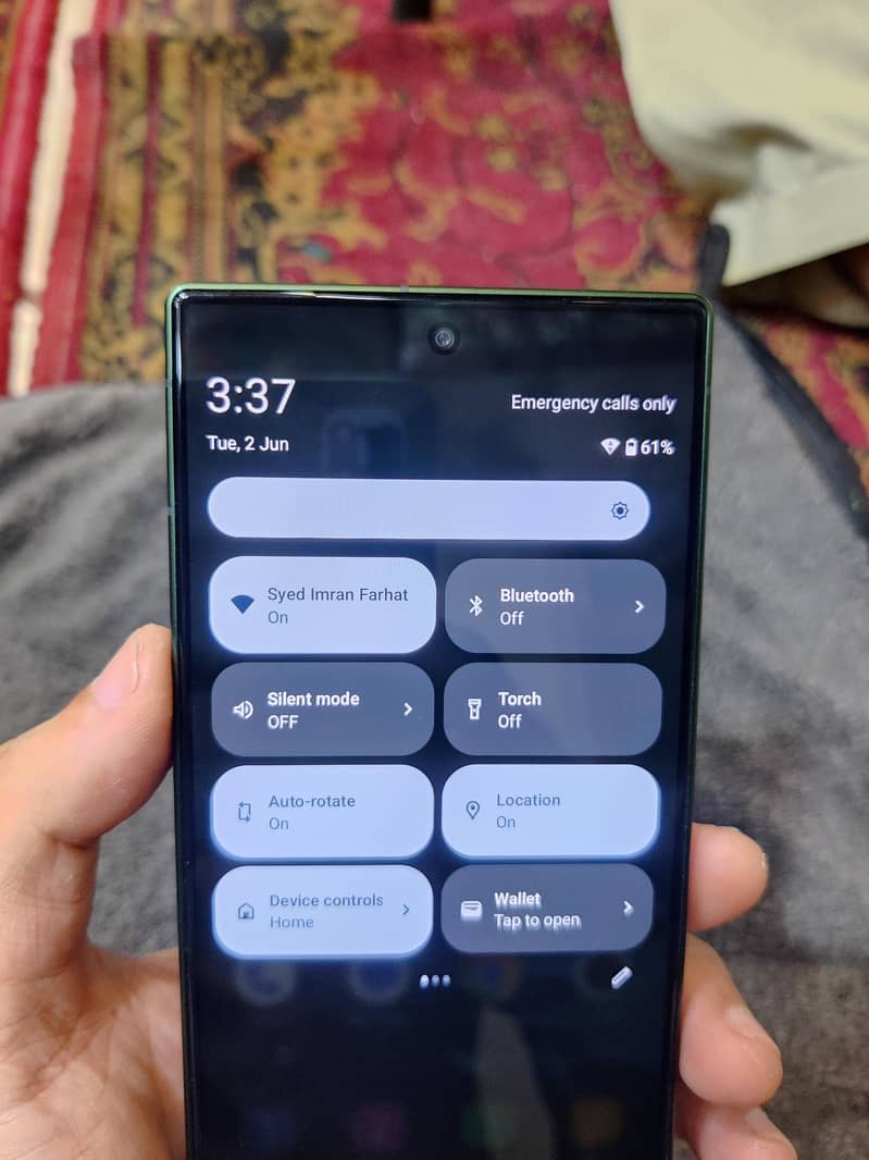 Sharp Aquos R9 5
