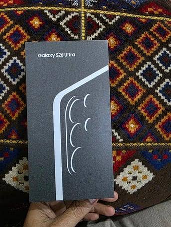 S26 ultra 256gb Official Sealed pack 4month sim time physical+Esim