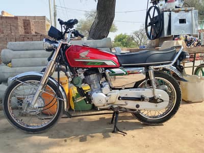 Honda CG 125 2023