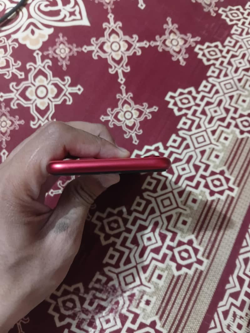 Apple iPhone SE 3