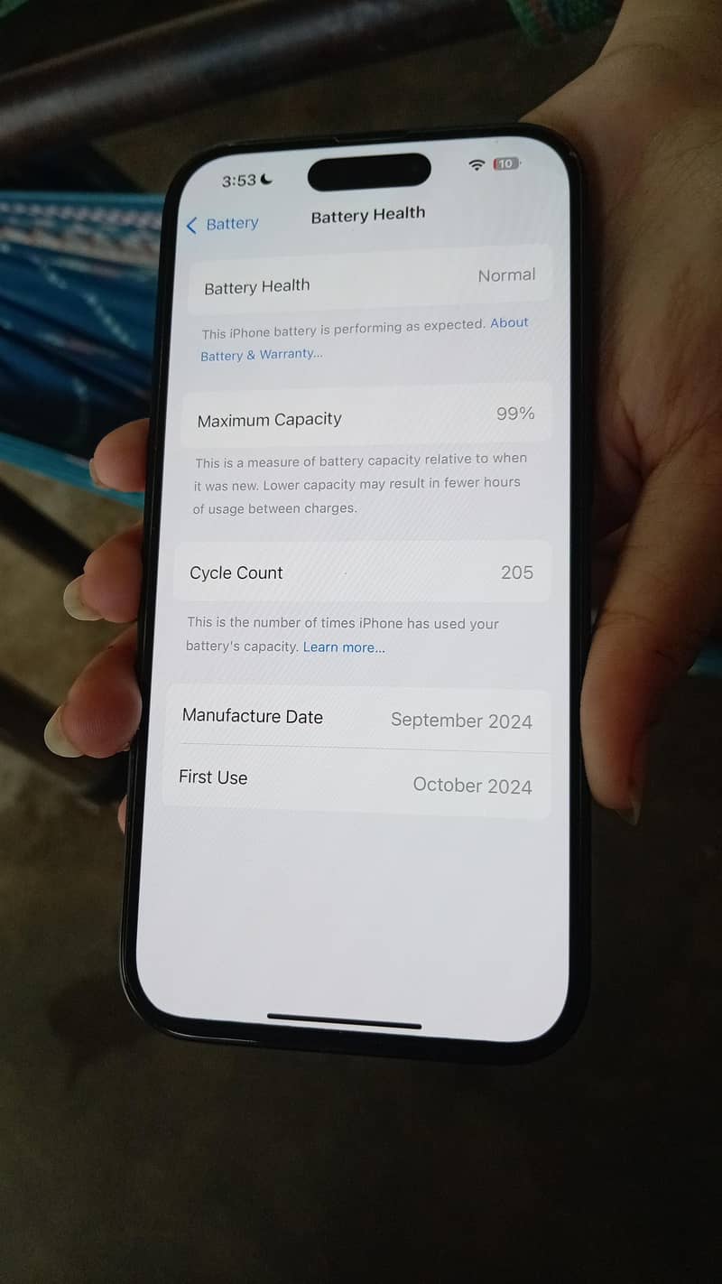 Apple iPhone 16 0