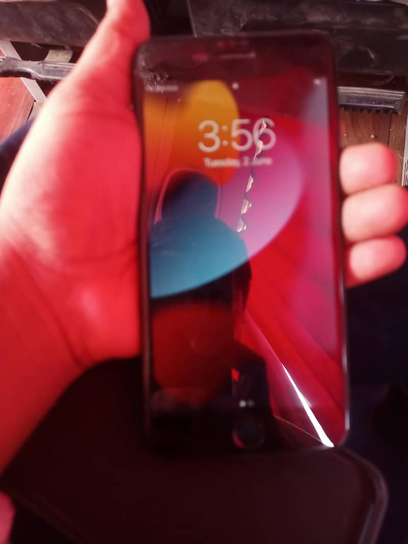 Apple iPhone 7 Plus 3