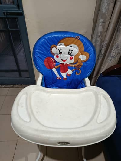 Kids High Chair / Dinning chair