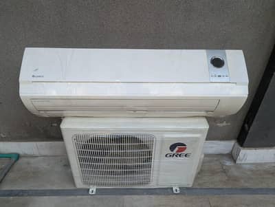 Gree ac 1.5 ton total original all okay good condition /0321/8888/564