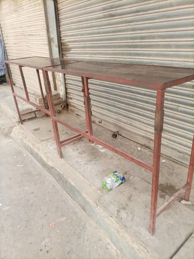 Iron table counters