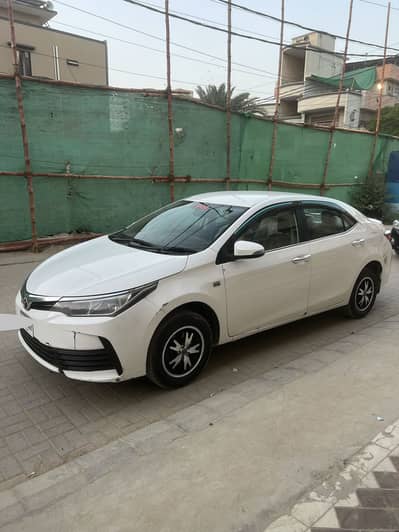 Toyota corolla gli 1.3 automatic 2019