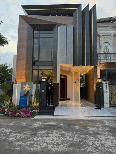 5 Marla Brand New Modern House For Sale In Dha 9 Town Lahore