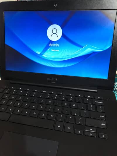 Asus C300S - 14 inch Display - 4GB 16GB