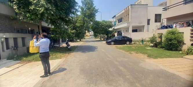 5 Marla 3 Bed Owner Build House Available For Sale In Dha Phase 6 Block D