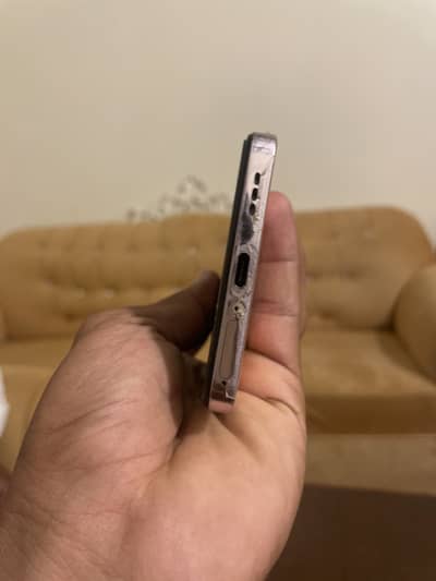 OPPO Reno 12f
