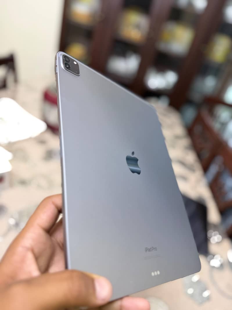 Ipad Pro M2 12.9 1