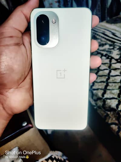 One Plus 15R