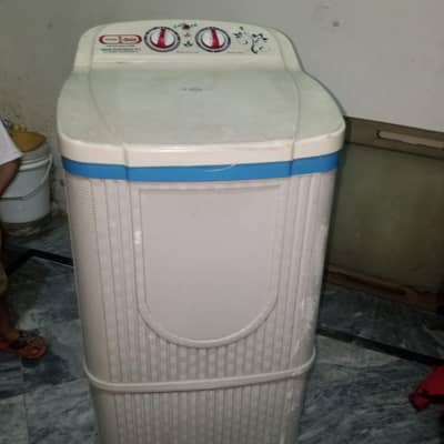 spin dryer for urgent sale