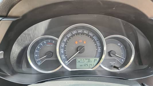 Toyota Corolla GLi — Well Maintained & Genuine Car