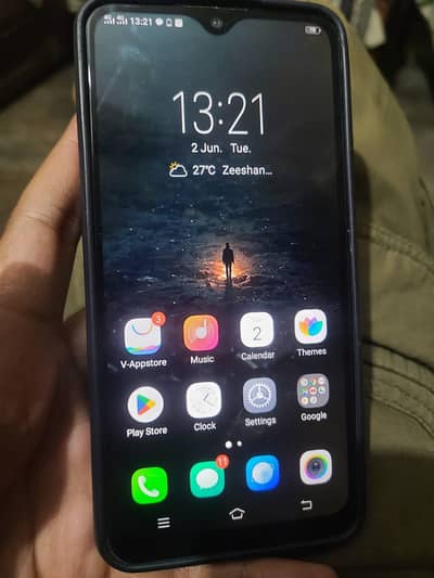 Vivo Dual sim Official Aproved. 2/32. Resnble lowest price