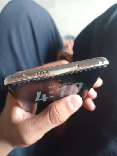 Tecno Cammon 40 Pro