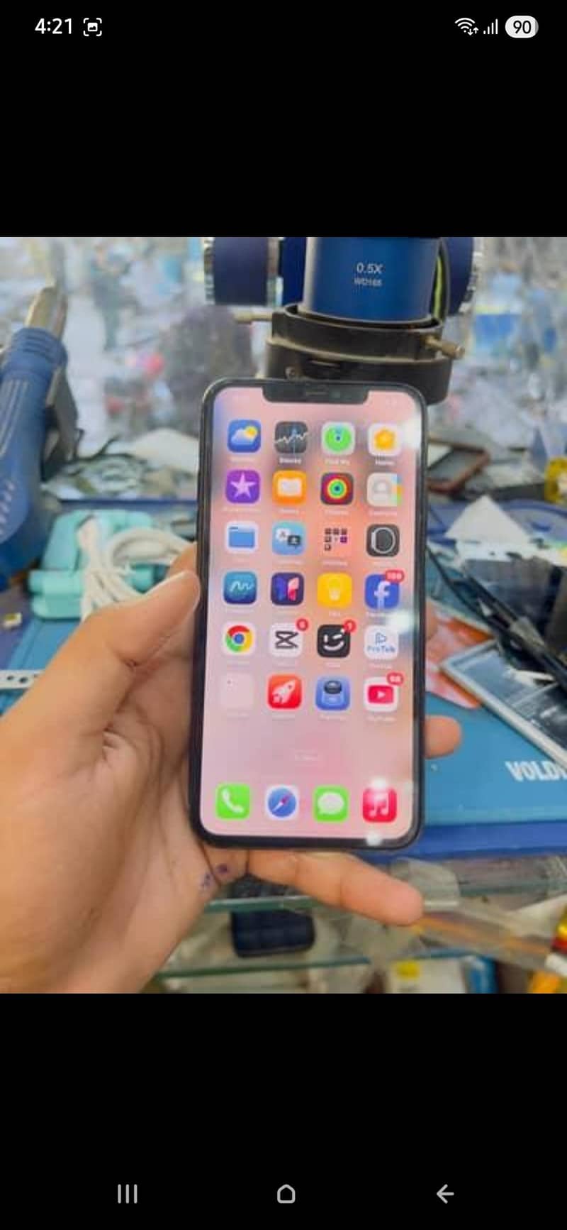 Apple iPhone 11 0