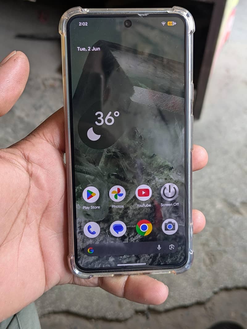 Google Pixel 8 1